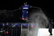 Freestyler Gus Kenworthy berichtet über massive Anfeindungen nach Pinkel-Protest gegen ICE