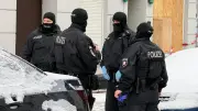 Großrazzia in Kiel: 400 Polizisten zerschlagen Drogennetzwerk in Gaarden