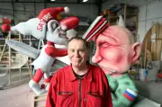 Karnevalist Jacques Tilly: Russlands Prozess gegen Pappmaché-Satire in Düsseldorf