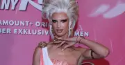 Kölner Dragqueen schockiert in RuPaul's Drag Race mit Hitler-Parodie und politischer Botschaft