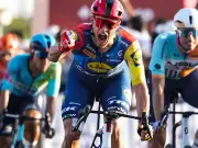 Milan triumphiert im Massenspurt: Ausreißer bei UAE Tour erst kurz vor Ziel gestellt