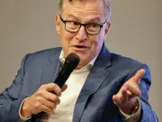 Nach gescheiterter Fusion: Frauenfußball steuert auf Männer-Modell zu