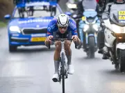 Perfekter Saisonstart: Van der Poel triumphiert als Solist beim Omloop Nieuwsblad
