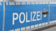 Polizei Halle fahndet nach Ladendieb: Verkäufer nach Diebstahl geschlagen