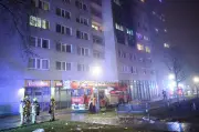 Tragischer Hochhausbrand in Berlin: Kind stirbt, zahlreiche Verletzte und 70 Bewohner evakuiert