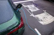 Umfrage enthüllt: Jeder Dritte kennt neue E-Auto-Förderung nicht