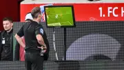 VAR-Reform im Fußball: Kommt jetzt die längst überfällige Regeländerung?