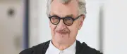 Wim Wenders enthüllt: Hitzige Jury-Debatten und Baseballschläger-Drohungen bei Filmfestivals