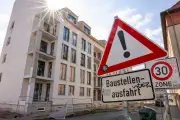 Wohnungsbau: Baugenehmigungen steigen erstmals seit 2021 - Trendwende oder nur Hoffnungsschimmer?