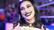 WWE-Sensation vor WrestleMania: Rhea Ripleys Titel in Gefahr bei SmackDown und Elimination Chamber