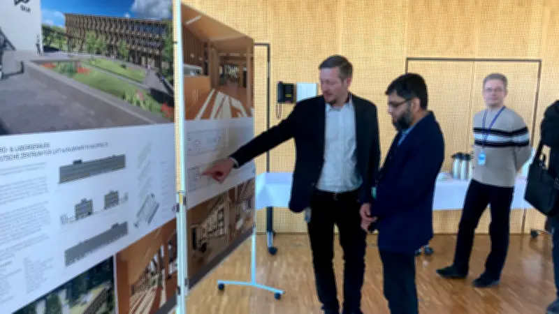 10 Millionen Euro für DLR-Forschungsbau in Neustrelitz mit innovativer Holzfassade