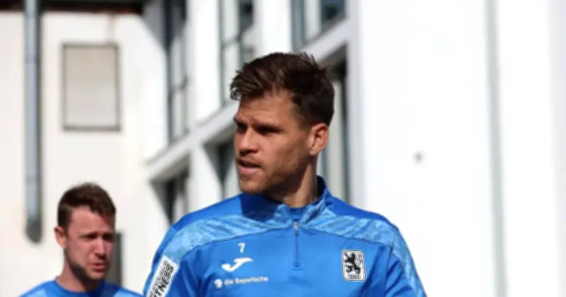 1860-Trio feilt an Rückkehr – Sorgenkind Niederlechner glänzt mit Traumtor