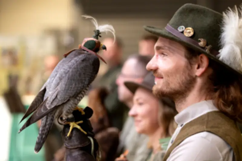 25. Auflage der Freizeitmesse Reiten-Jagen-Fischen lockt mit Falknern und Hirschrufern nach Erfurt