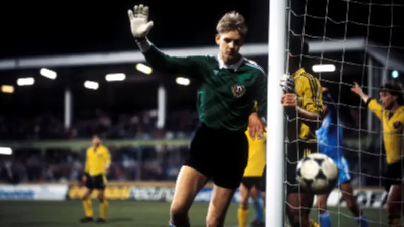 40 Jahre Uerdingen-Wahnsinn: Dynamo-Drama und die ewige Spaltung