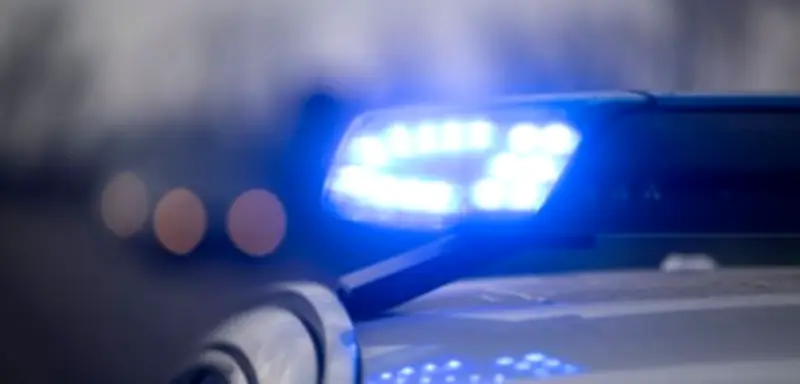 74-Jähriger überholt Polizeiauto und schläft ein: Sekundenschlaf auf der A93