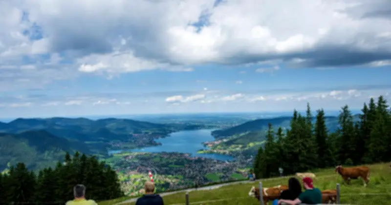 Ab 2027: Stündliche Busverbindung zwischen Tegernsee und Jenbach startet