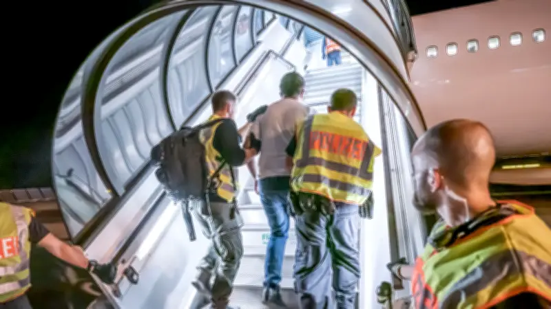 Abschiebezahlen sinken: Mehr Migranten verlassen Sachsen-Anhalt freiwillig