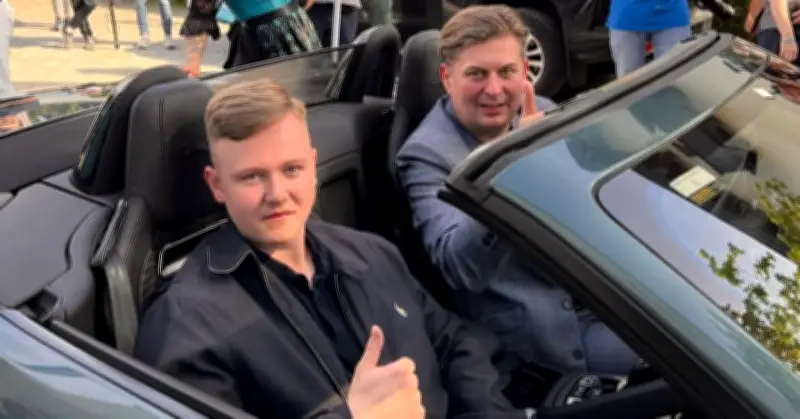 AfD-Funktionär tritt nach Neonazi-Videos zurück: Kontakte zu Rechtsextremen in Budapest