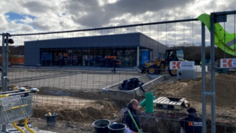 Aldi Nord in Neustrelitz: Wiedereröffnung am Kühlhausberg auf Ende Mai verschoben