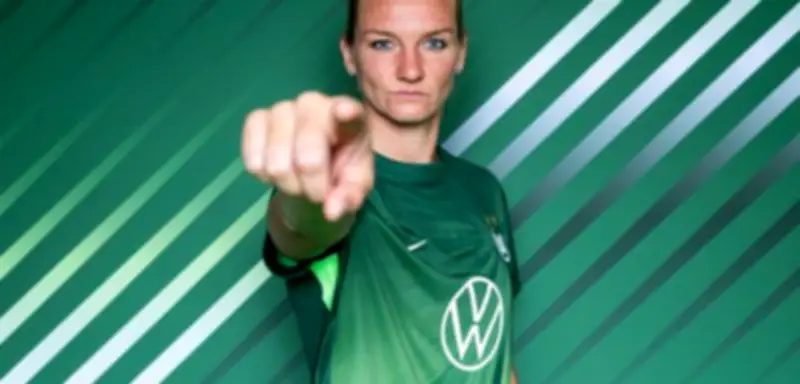 Alexandra Popp verlässt VfL Wolfsburg nach 14 Jahren: Wechsel zum BVB im Gespräch?