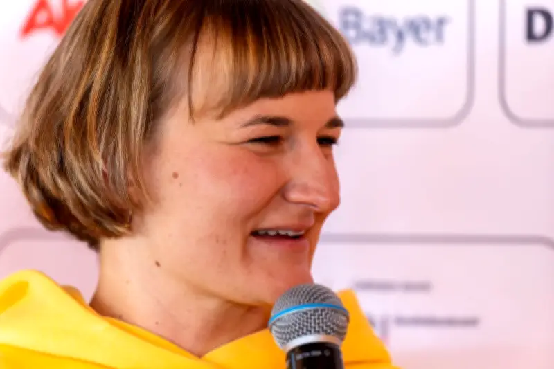 Anna-Lena Forster erneut deutsche Fahnenträgerin bei Winter-Paralympics mit neuem Partner