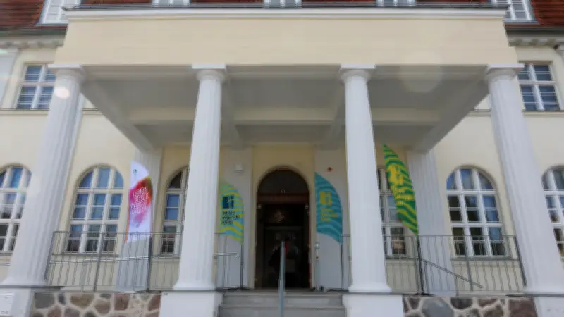 Annastift Jarmen: Hunderte strömen zu Tag der offenen Tür in historisches Gebäude