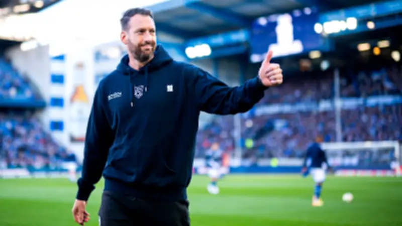 Arminia Bielefeld: Trainer Kniat trotz Abstiegskampf ohne Job-Angst