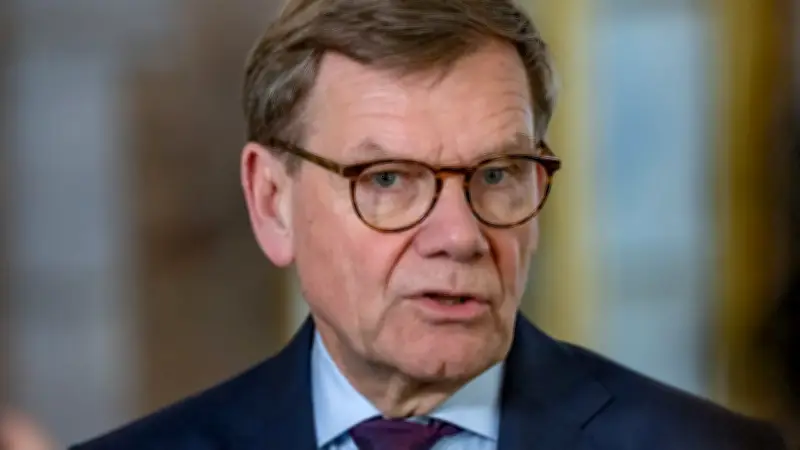 Außenminister Wadephul im BILD-Interview: Keine militärische Evakuierung für Deutsche im Nahen Osten