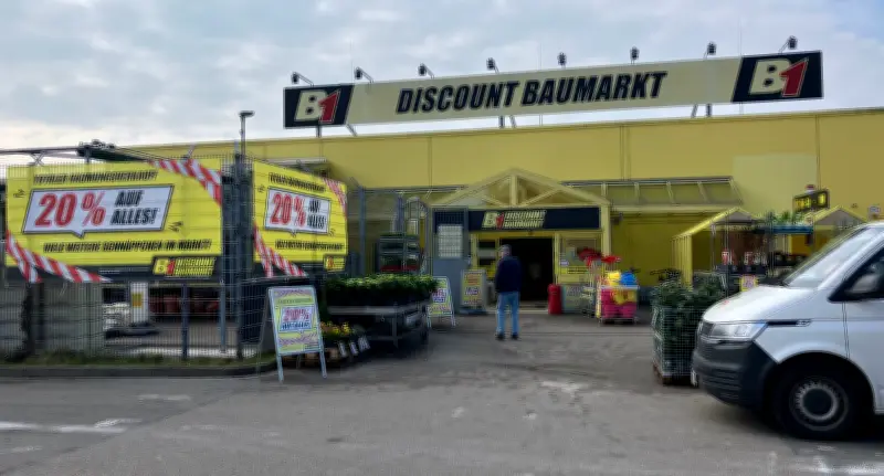 B1-Baumarkt in Bitterfeld schließt: Ausverkauf mit 20 Prozent Rabatt lockt Massen an