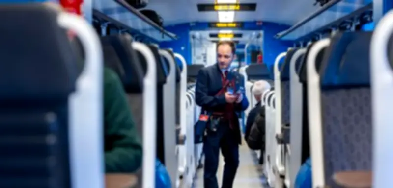 Bahn-Sicherheitsdebatte: Länder lehnen Pflicht zu Doppelbesetzung bei Zugbegleitern ab