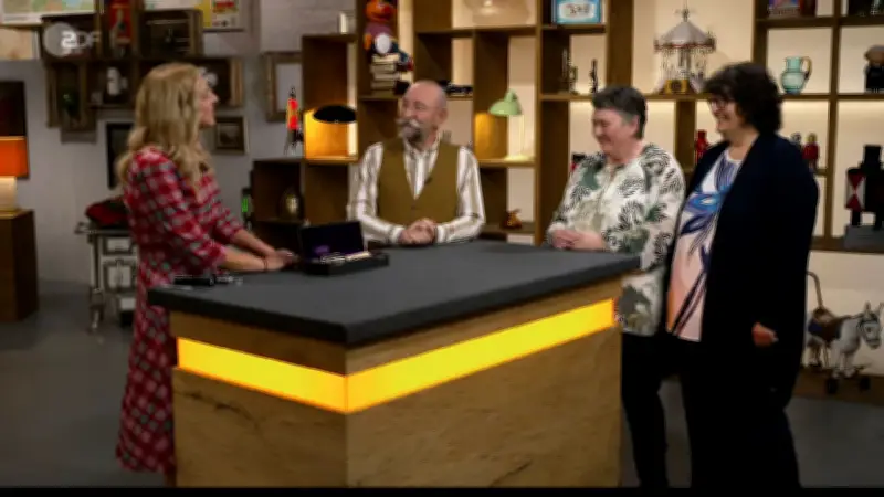 Bares für Rares: Historischer Auto-Vibrator von 1920 löst Bieter-Duell aus