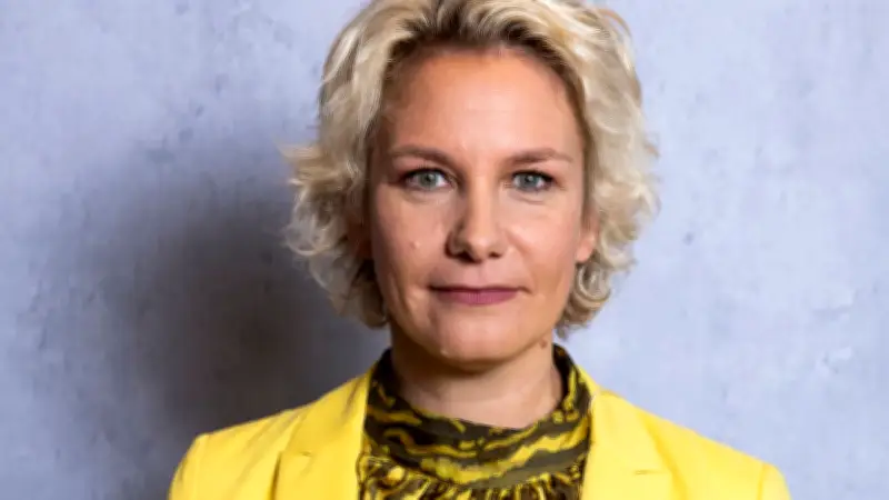 Bargeld zu Hause lagern: Experten klären über rechtliche Grenzen und Kontrollen auf