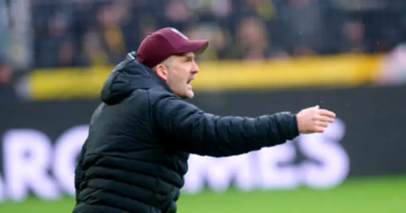 Baum kritisiert Augsburgs Leistung nach 0:2 in Dortmund scharf