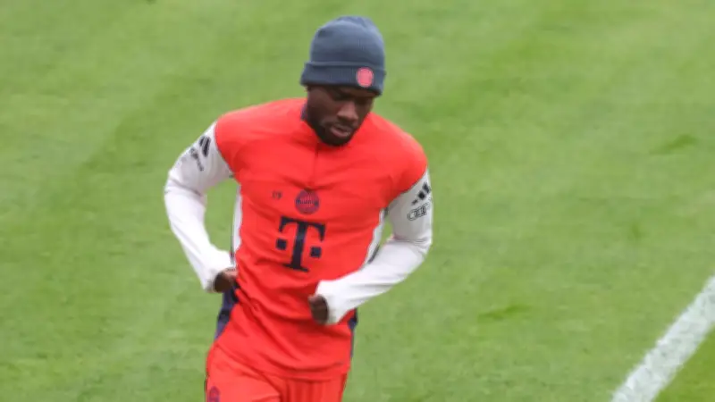Bayern-Star Alphonso Davies kämpft sich zurück: Erster Lauftraining nach Oberschenkelverletzung