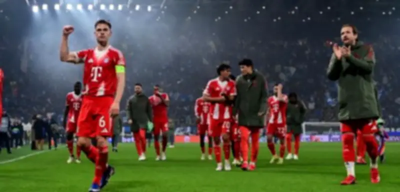 Bayern-Stars Kimmich und Olise: Verdächtige Gelbe Karten in Bergamo – War das Absicht?