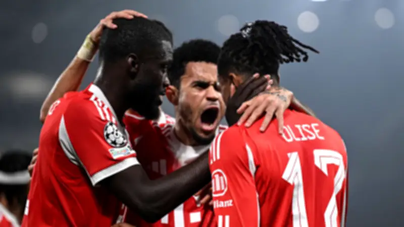 Beim Bayern-Bankett: Was hinter den Kulissen über den BVB getuschelt wurde