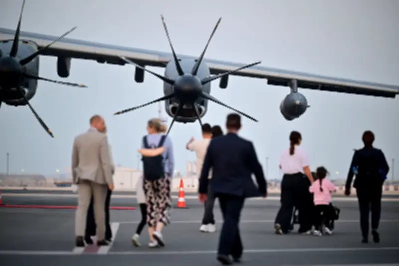 Über 1.000 Deutsche aus Nahost evakuiert: Auswärtiges Amt organisiert Sonderflüge