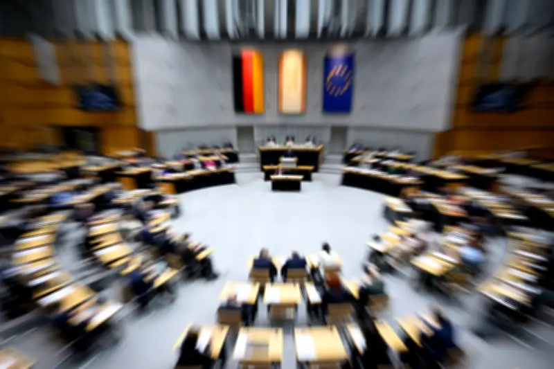 Berliner Abgeordnetenhaus debattiert Schutz vor digitaler sexualisierter Gewalt