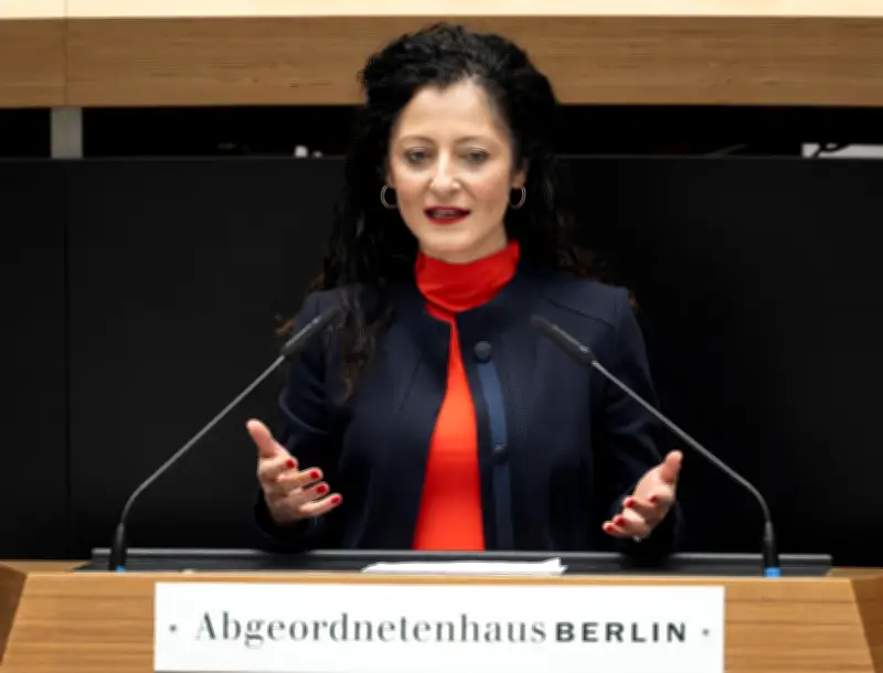Berliner Parlament fordert härtere Strafen gegen digitale sexualisierte Gewalt