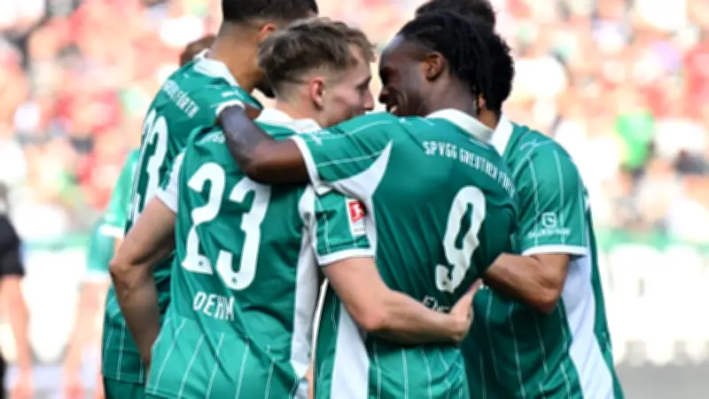 Überraschungssieg in Hannover: Greuther Fürth entkommt dem Abstiegsplatz