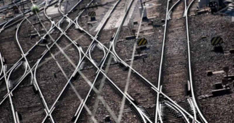 Betonplatten auf Münchner S-Bahn-Gleisen: 10.000 Euro Schaden und Evakuierung