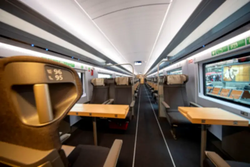 Betrunkener Fahrgast verunreinigt ICE-Abteil bei Erfurt - Hohe Kosten drohen