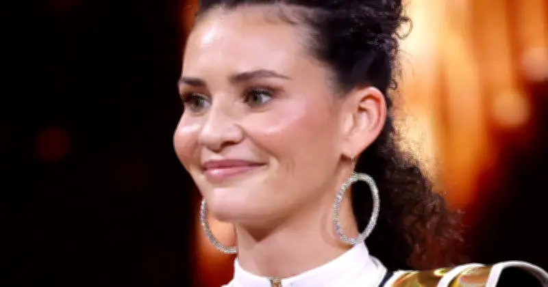 Betty Taube bei Let's Dance 2026: Vom Kinderheim zur Kunstflugpilotin