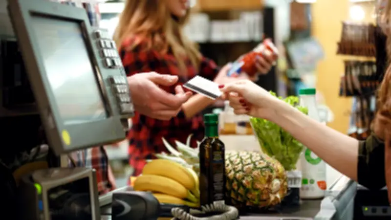 BGL-Chef warnt: Explodierende Spritpreise könnten bald Supermarktpreise nach oben treiben