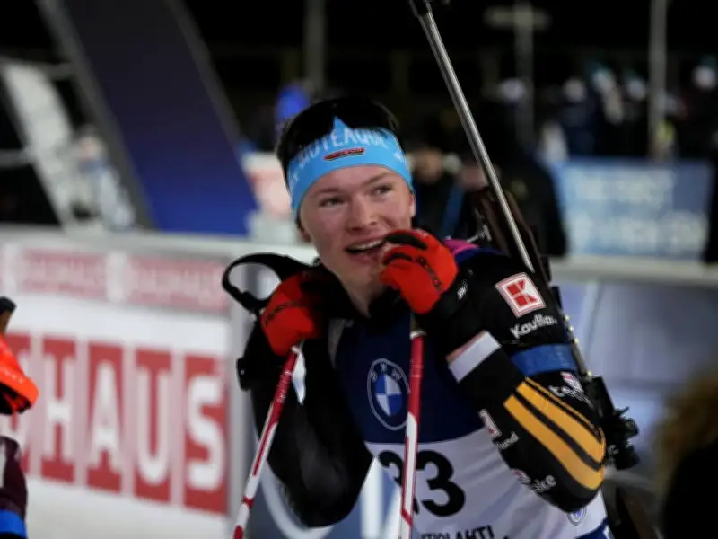 Biathlon-Talent Pfund erlebt bittere Lehrstunde in Kontiolahti-Staffel