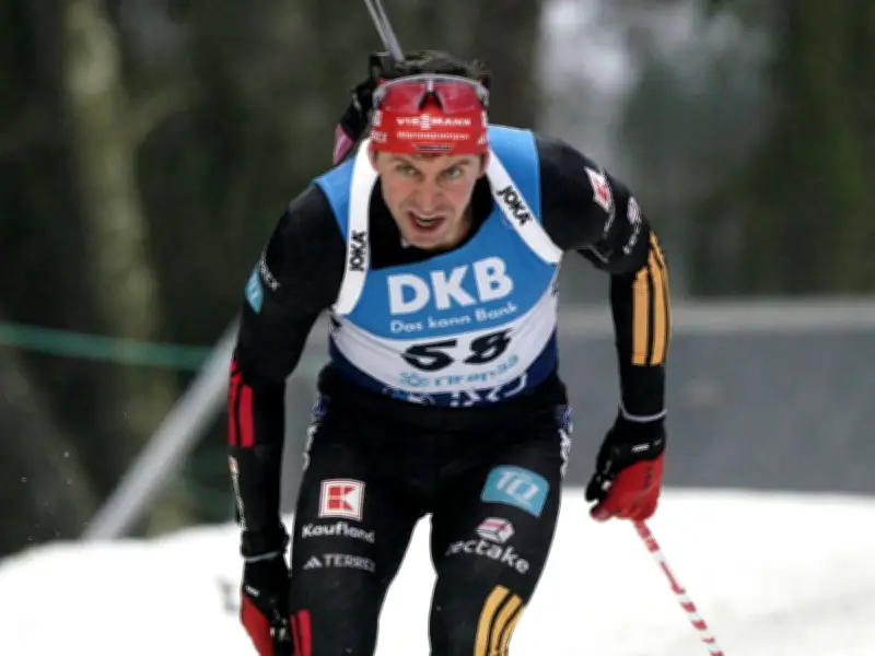 Biathlon-Weltcup: Nawrath verpasst Podest, Perrot holt Gesamtweltcup vorzeitig