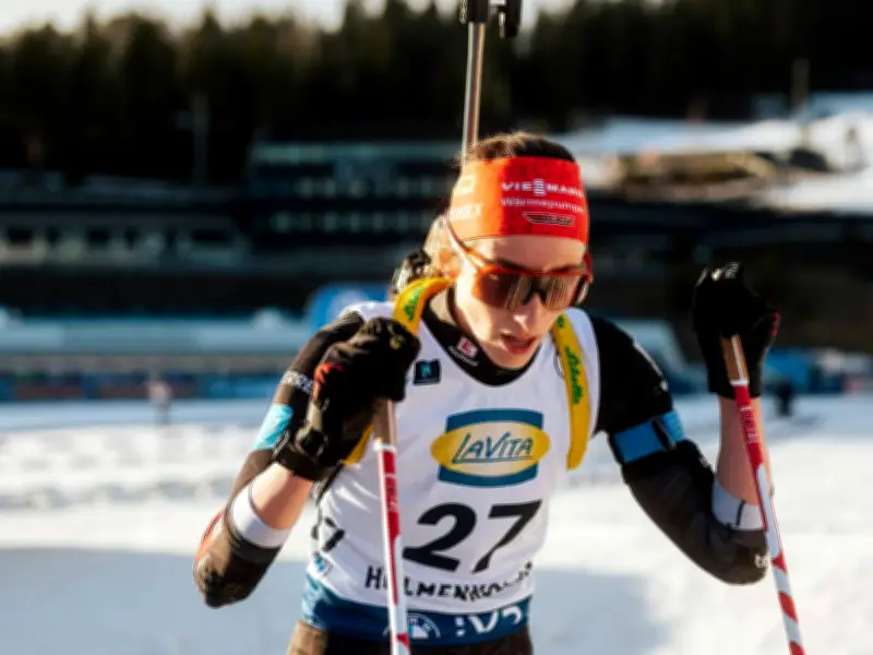 Biathlon-Weltcup: Vanessa Voigt katapultiert sich mit fehlerfreiem Schießen auf Rang sechs