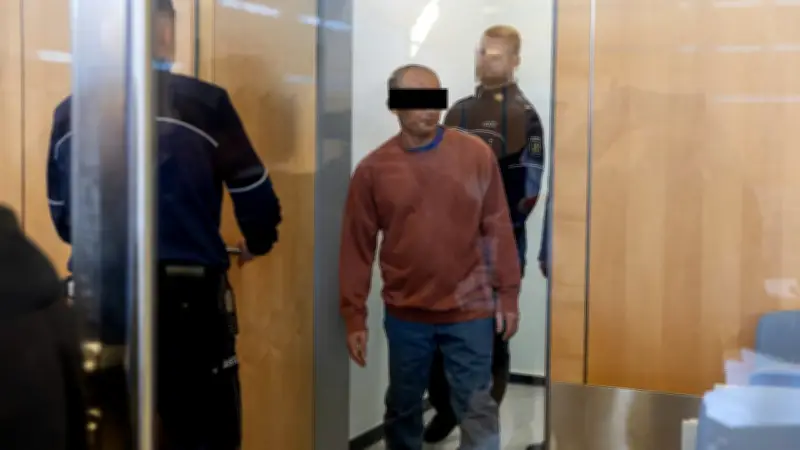 Bielefelder Messerattacke: Fünf Fußballfans schwer verletzt - Opfer leiden noch heute