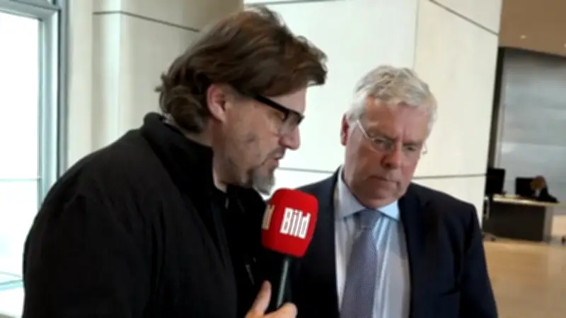 BILD fragt Politiker: Wie reagieren sie auf die aktuellen Spritpreise?