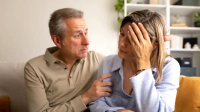 Biologische Ursachen: Warum Frauen Schmerzen länger empfinden als Männer